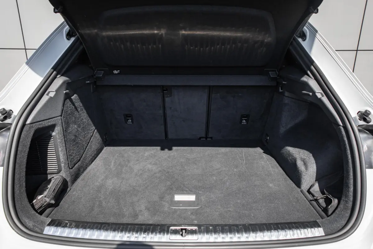 45 TFSIe 245pk PHEV S Edition | Camera | Elek. Stoelen | Matrix LED | Adaptive Cruise | 20" Velgen