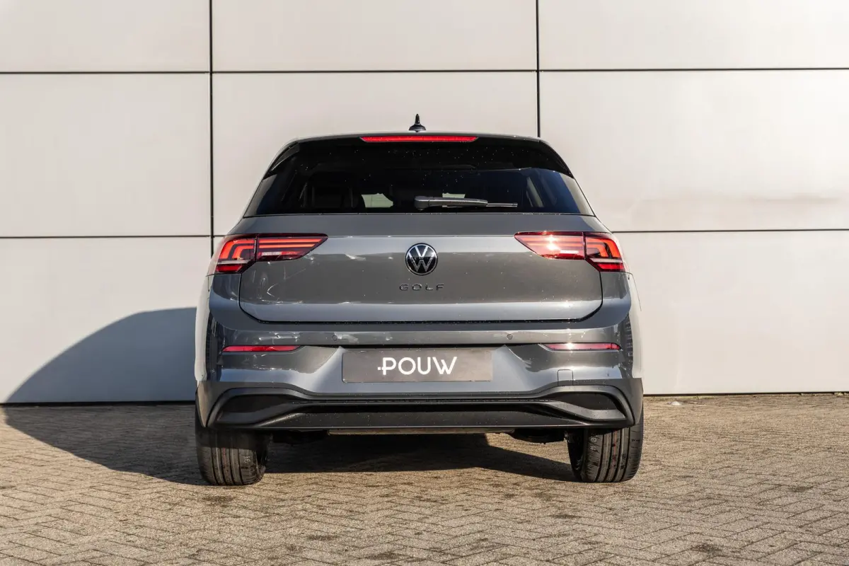 1.5 TSI 115pk Life Edition | 18" Velgen | Trekhaak Wegklapbaar