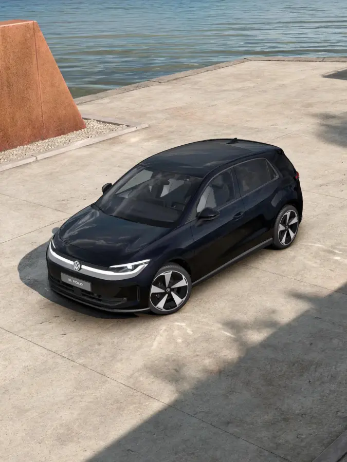 211 pk Style First Edition 52 kWh | 360 Camera | Massage