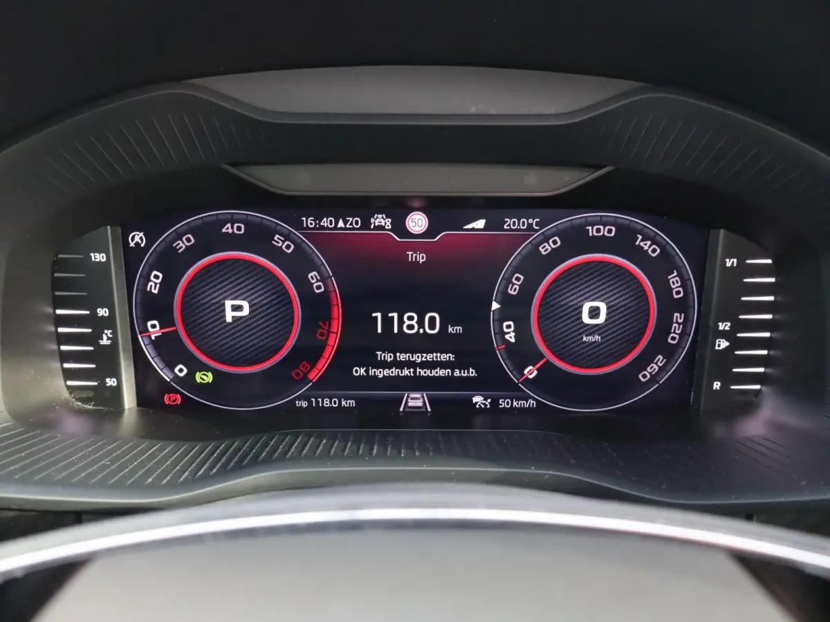 1.5 TSI 150pk DSG Sportline Business | Panoramadak | Trekhaak | Memory Seats | Stoel en Stuurverwarming | Achteruitrijcamera | Climata Controle |