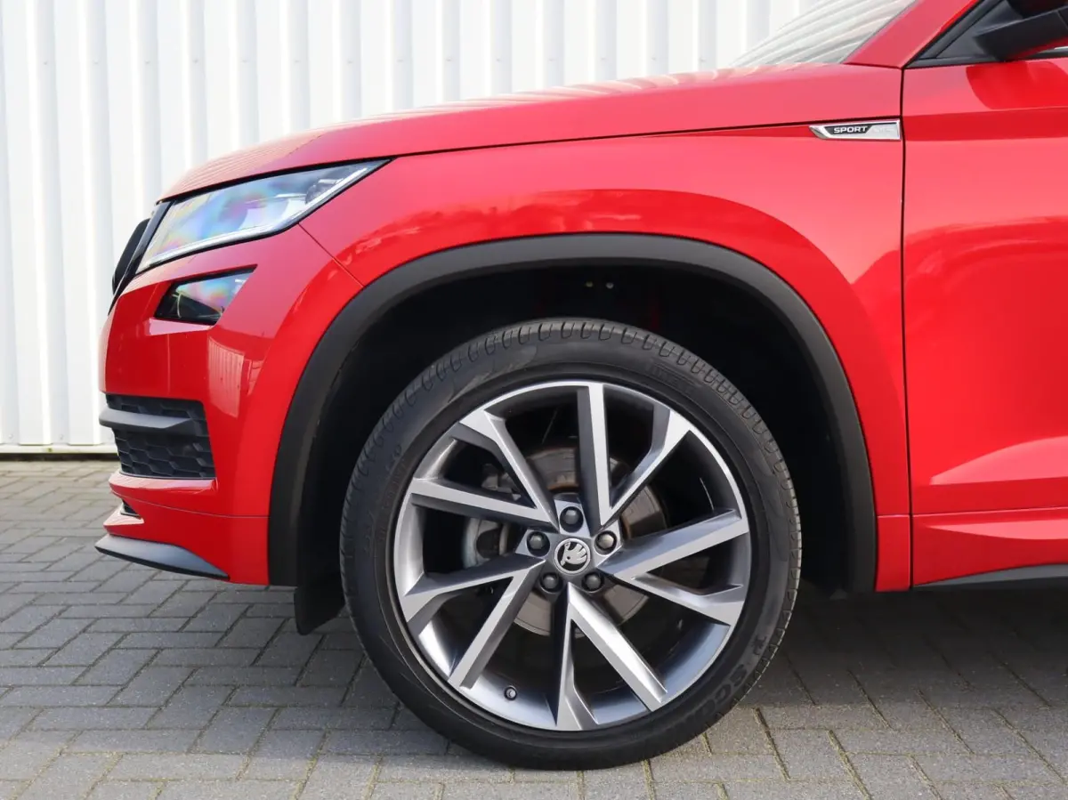 1.5 TSI 150pk DSG Sportline Business | Panoramadak | Trekhaak | Memory Seats | Stoel en Stuurverwarming | Achteruitrijcamera | Climata Controle |