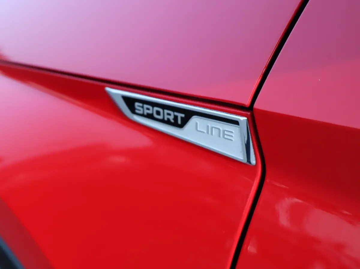 1.5 TSI 150pk DSG Sportline Business | Panoramadak | Trekhaak | Memory Seats | Stoel en Stuurverwarming | Achteruitrijcamera | Climata Controle |