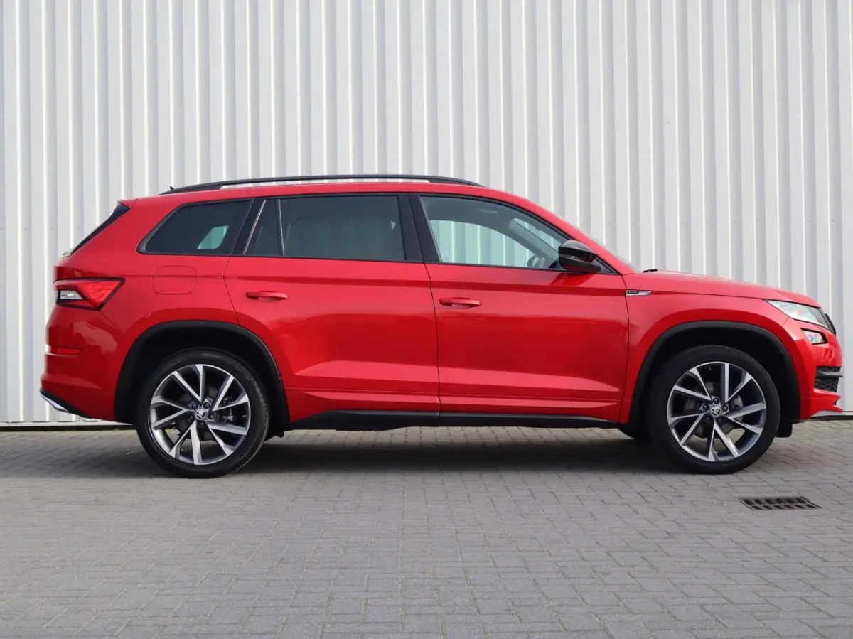 1.5 TSI 150pk DSG Sportline Business | Panoramadak | Trekhaak | Memory Seats | Stoel en Stuurverwarming | Achteruitrijcamera | Climata Controle |