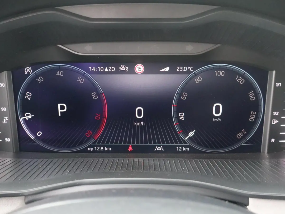 1.0 TSI 115pk DSG Business Edition | Winter Pakket | 17" Velgen