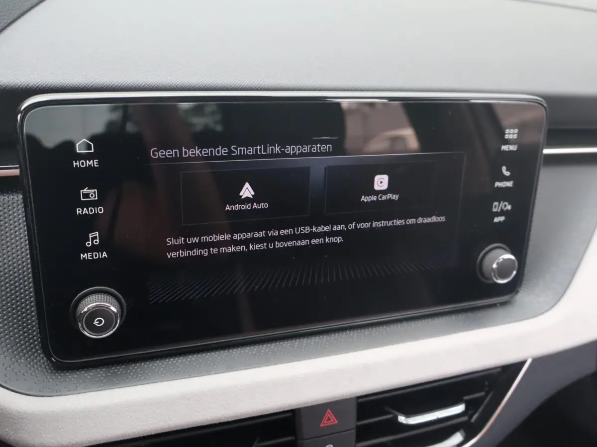 1.0 TSI 115pk DSG Business Edition | Winter Pakket | 17" Velgen