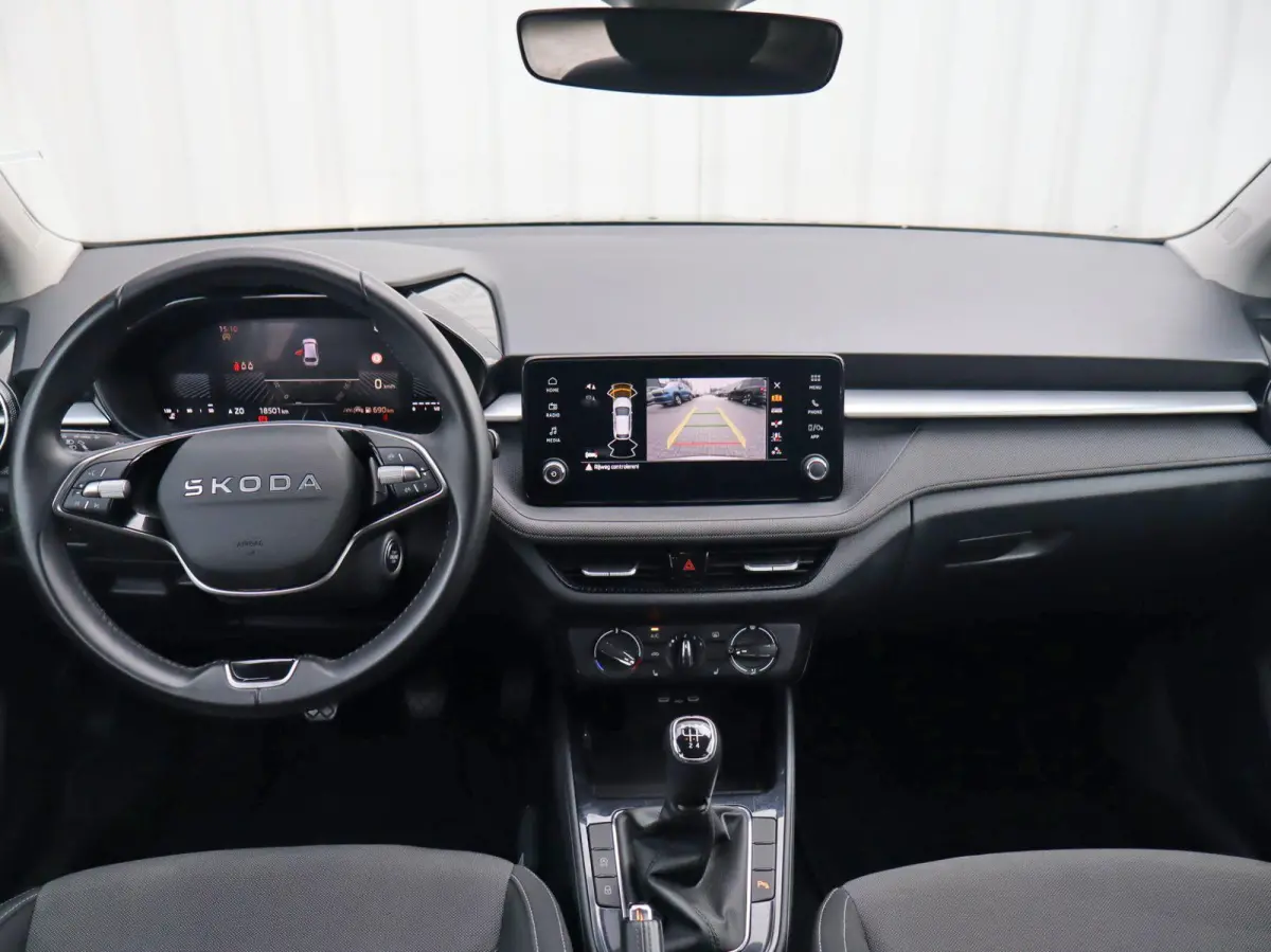 1.0 TSI 95pk Business Edition | Android Auto / Apple CarPlay | Verwarmbare Voorstoelen