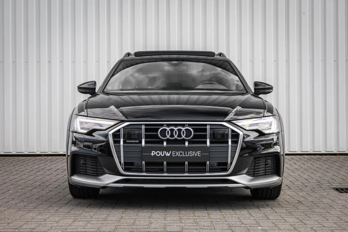 allroad quattro 55 TFSI 340pk Pro Line Advanced | Panoramadak | Trekhaak | 20" Velgen | Adaptive Cruise | Leder/Alcantara Bekleding | Luchtvering