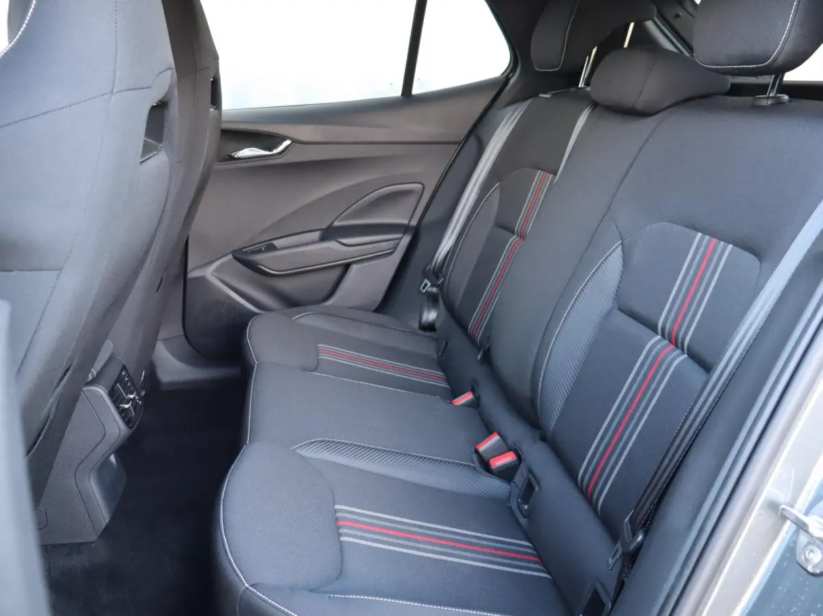 1.0 TSI 115pk DSG Monte Carlo | 18" Velgen | Stoelverwarming