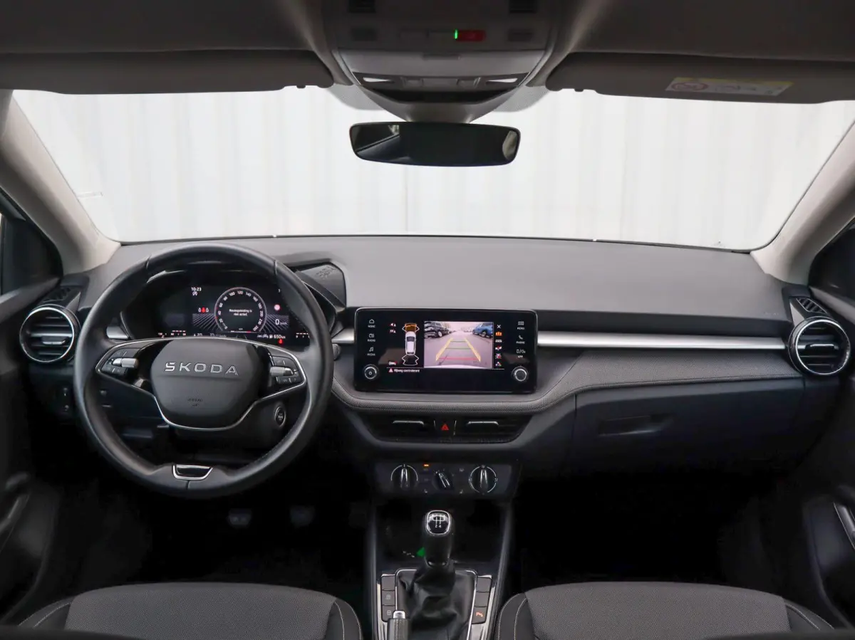 1.0 TSI 95pk Business Edition | Stoelverwaming | Apple Carplay/Android Auto | Achteruitrijcamea | Cruise Control