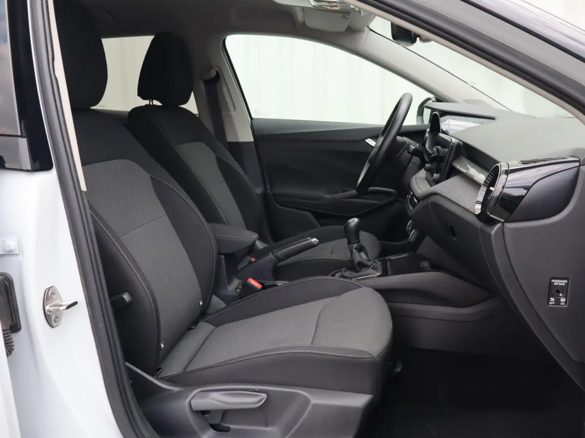 1.0 TSI 95pk Business Edition | Stoelverwaming | Apple Carplay/Android Auto | Achteruitrijcamea | Cruise Control