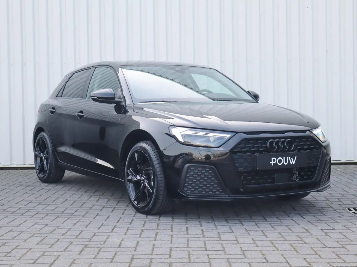 30 TFSI 115pk S-tronic Pro Line | Stoelverwarming | Apple Carplay/Android Auto | Cruise Control | Extra Getint Glas | 17'' LMV