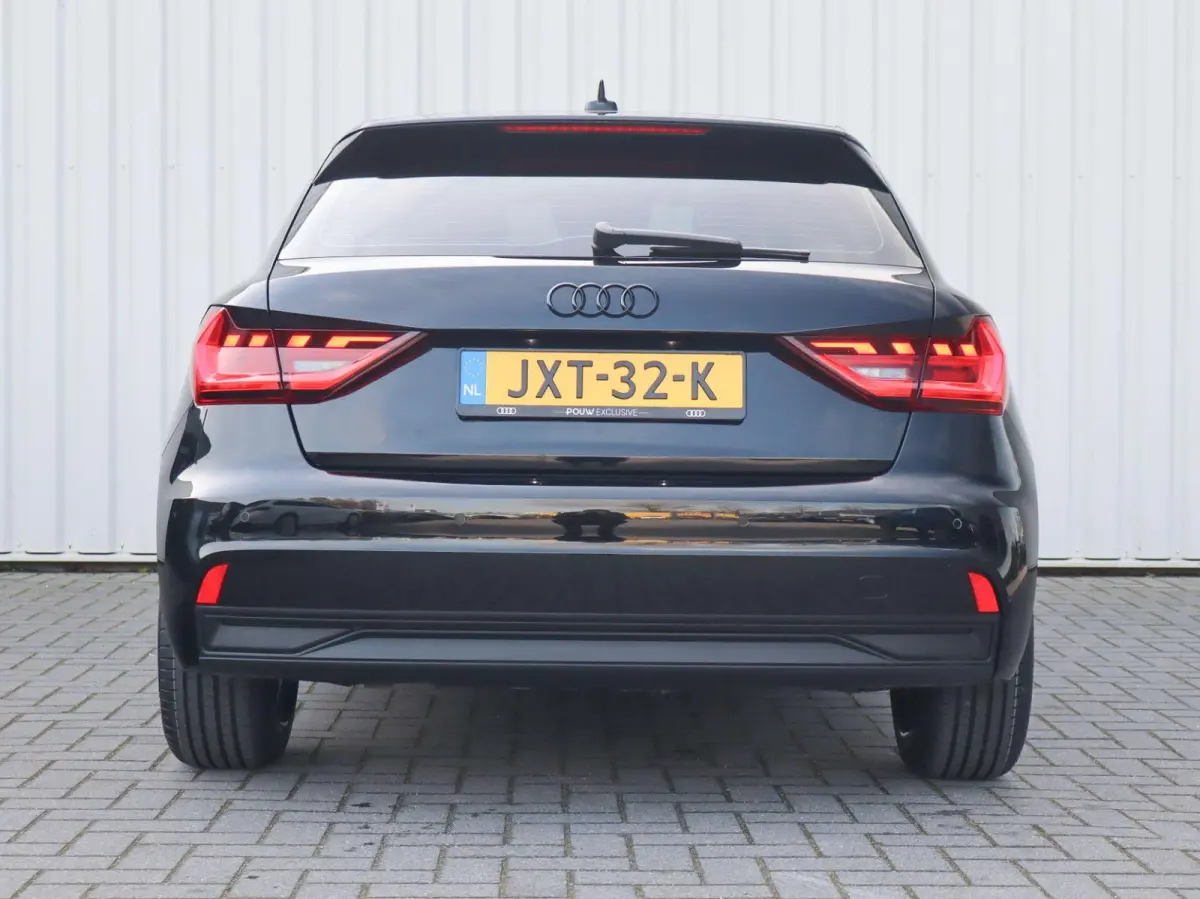 30 TFSI 115pk S-tronic Pro Line | Stoelverwarming | Apple Carplay/Android Auto | Cruise Control | Extra Getint Glas | 17'' LMV