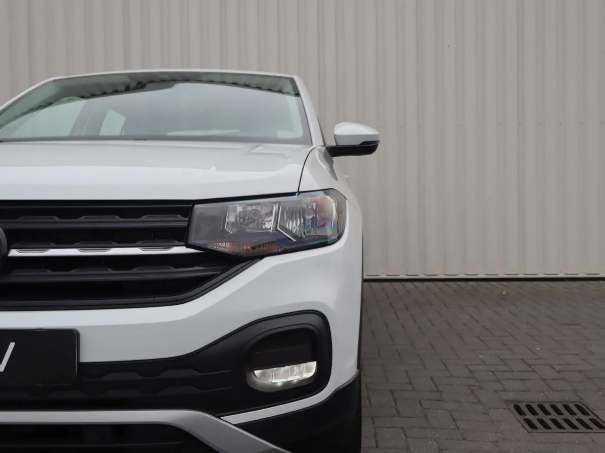 1.0 TSI 95pk Life | Trekhaak | Apple Carplay/Android Auto | Parkeersensoren | Cruise Control |  Dodehoek Detectie |