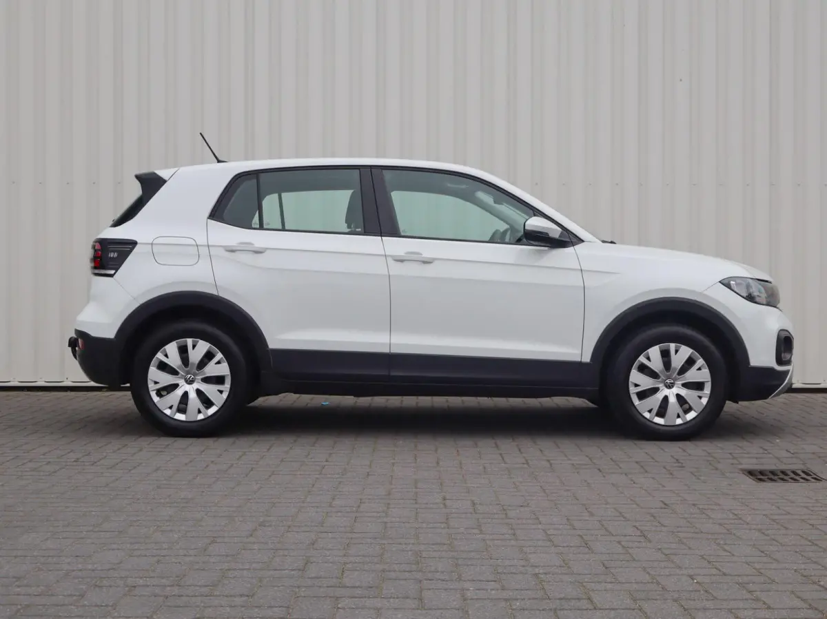 1.0 TSI 95pk Life | Trekhaak | Apple Carplay/Android Auto | Parkeersensoren | Cruise Control |  Dodehoek Detectie |