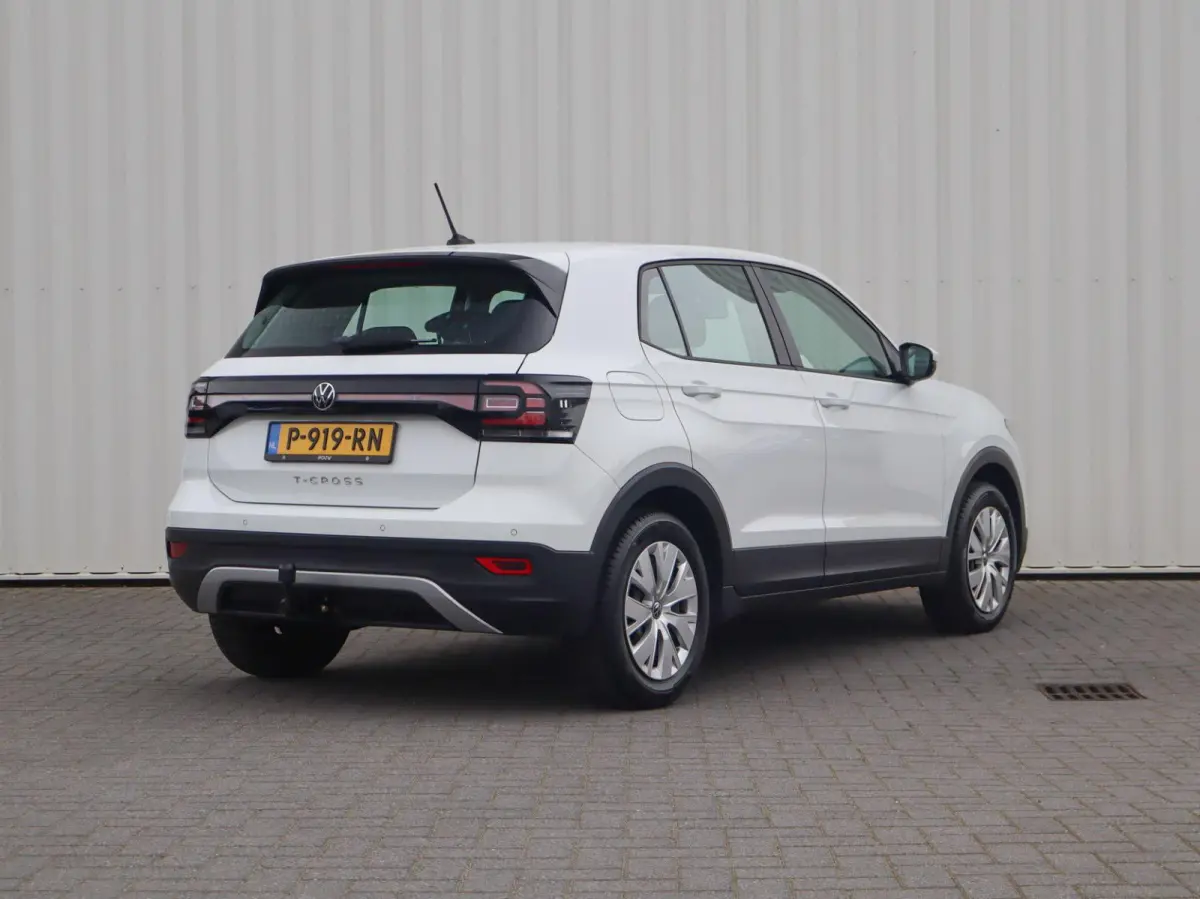 1.0 TSI 95pk Life | Trekhaak | Apple Carplay/Android Auto | Parkeersensoren | Cruise Control |  Dodehoek Detectie |