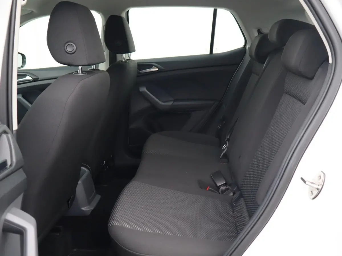 1.0 TSI 95pk Life | Trekhaak | Apple Carplay/Android Auto | Parkeersensoren | Cruise Control |  Dodehoek Detectie |