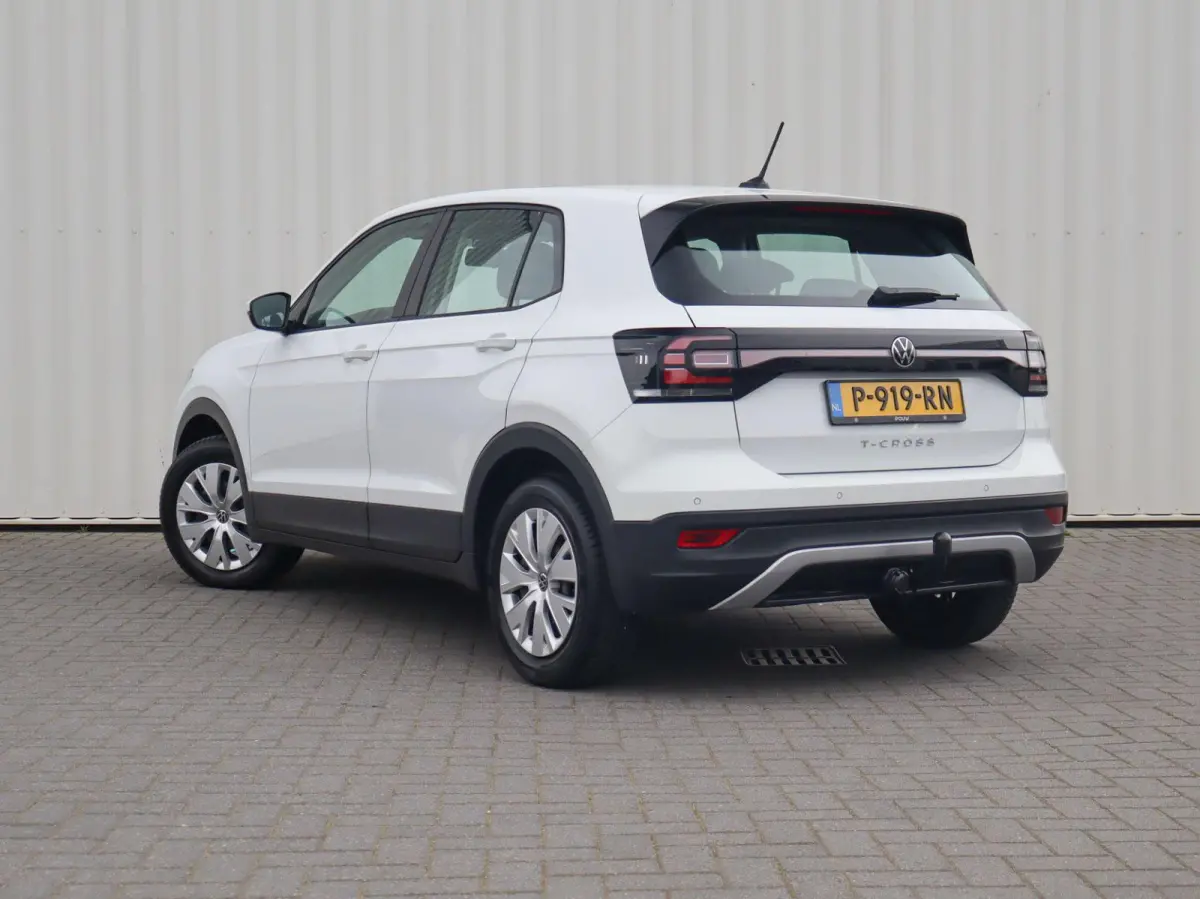 1.0 TSI 95pk Life | Trekhaak | Apple Carplay/Android Auto | Parkeersensoren | Cruise Control |  Dodehoek Detectie |