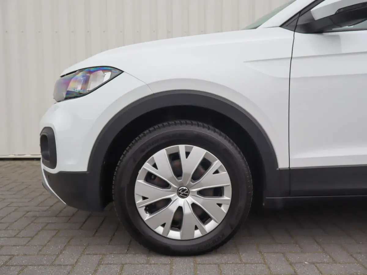1.0 TSI 95pk Life | Trekhaak | Apple Carplay/Android Auto | Parkeersensoren | Cruise Control |  Dodehoek Detectie |