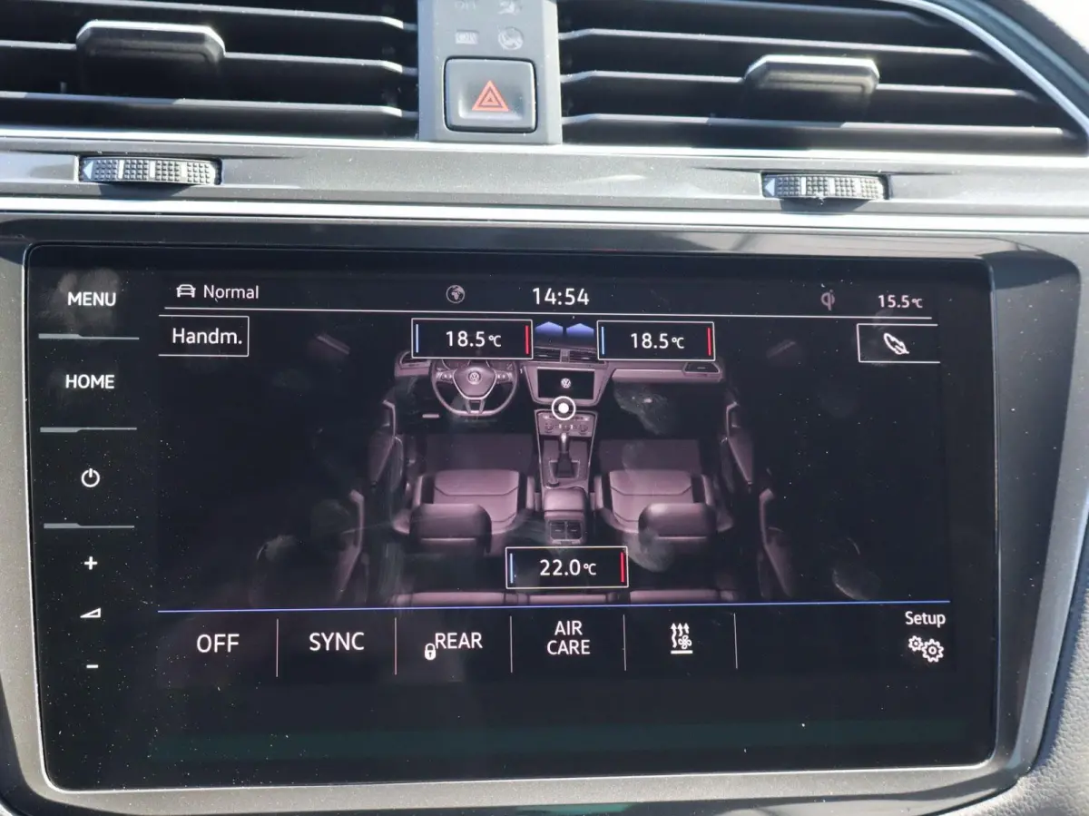 2.0 TSI 190pk DSG 4Motion Highline Business R | Panoramadak | Trekhaak | Navigatie | Head-up Display | Achteruitrijcamera | Cruise Control Adaptief