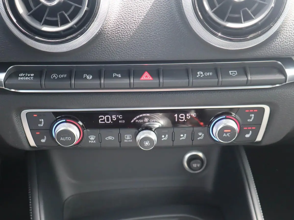 35 TFSI 150pk S-tronic CoD Advance Sport | Massage | Nekverwarming | Adaptive Cruise | Camera | Sportstuur