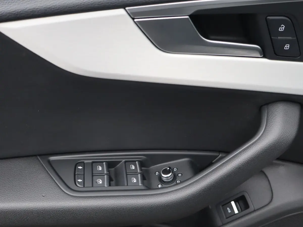 35 TFSI 150pk S-tronic Sport S-line Edition | Sportstoelen | Elektrische Achterklep | Cruise Control