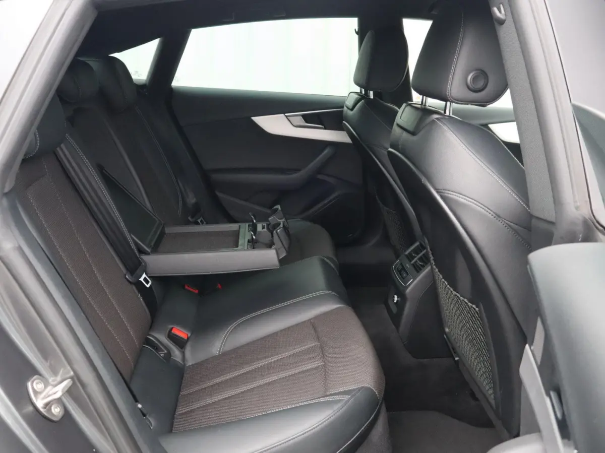 35 TFSI 150pk S-tronic Sport S-line Edition | Sportstoelen | Elektrische Achterklep | Cruise Control