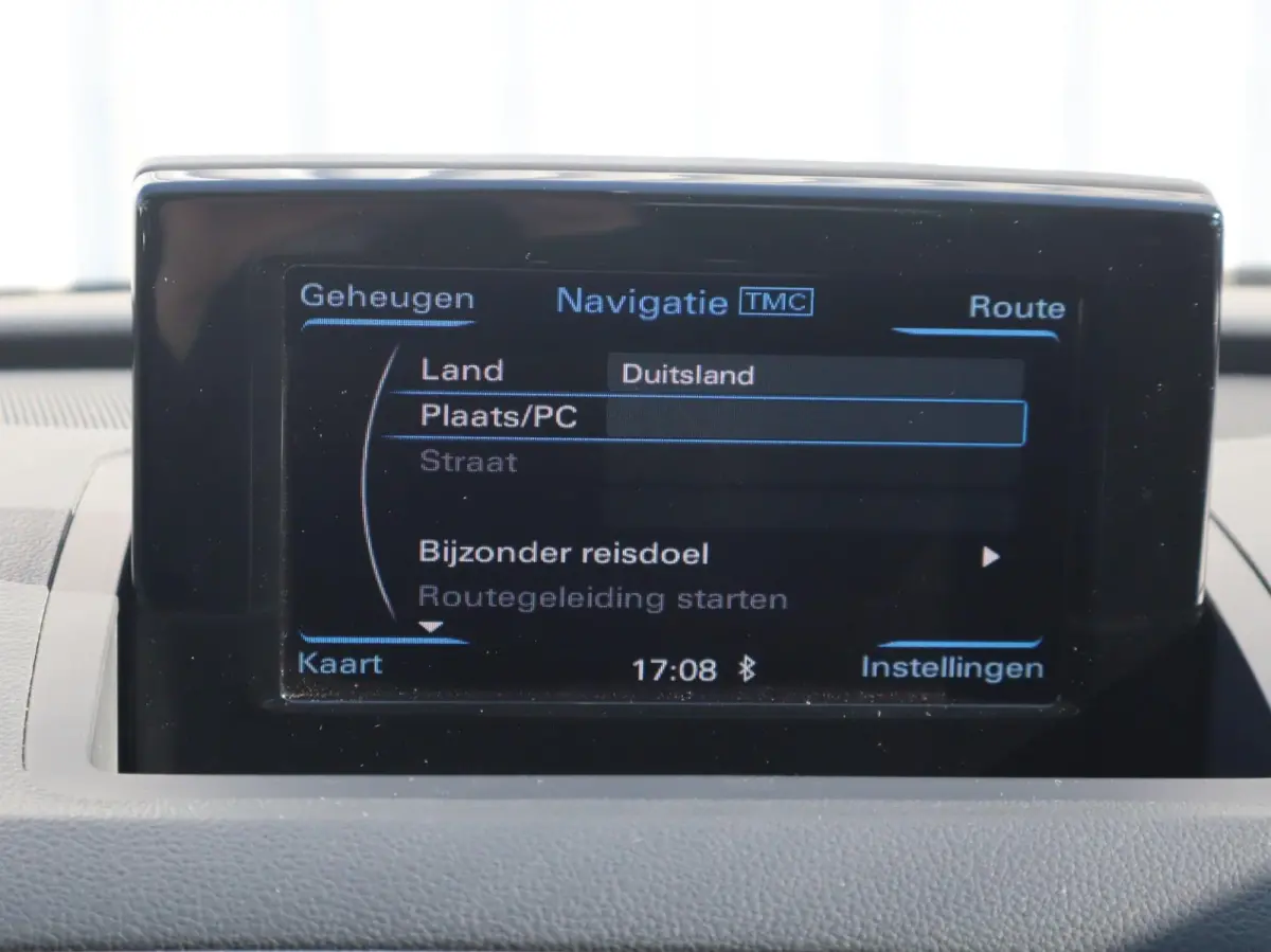 1.4 TFSI 150pk S-tronic CoD Advance Sport | Navigatie | 18" Velgen | Stoelverwarming | S-Line |  Electronic Climate Controle