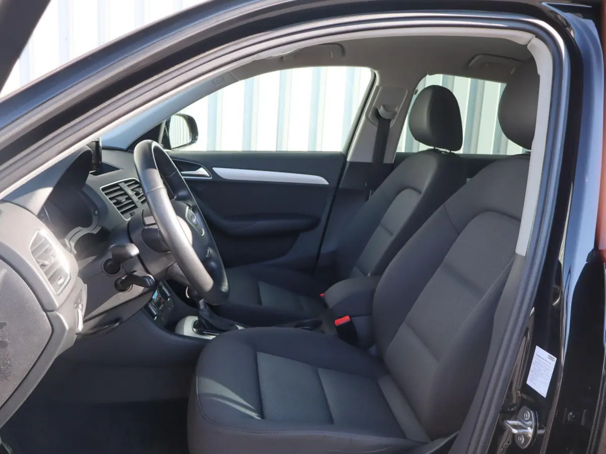 1.4 TFSI 150pk S-tronic CoD Advance Sport | Navigatie | 18" Velgen | Stoelverwarming | S-Line |  Electronic Climate Controle