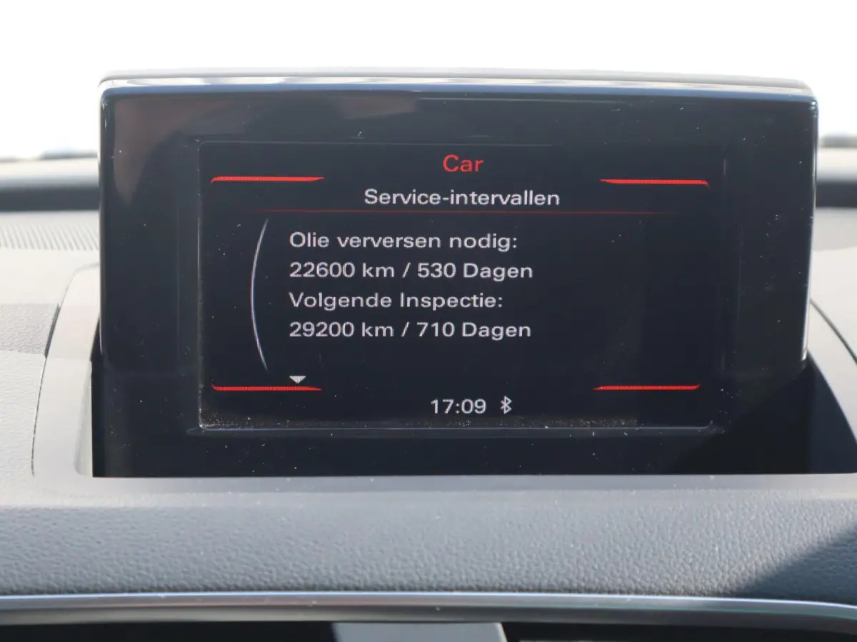 1.4 TFSI 150pk S-tronic CoD Advance Sport | Navigatie | 18" Velgen | Stoelverwarming | S-Line |  Electronic Climate Controle