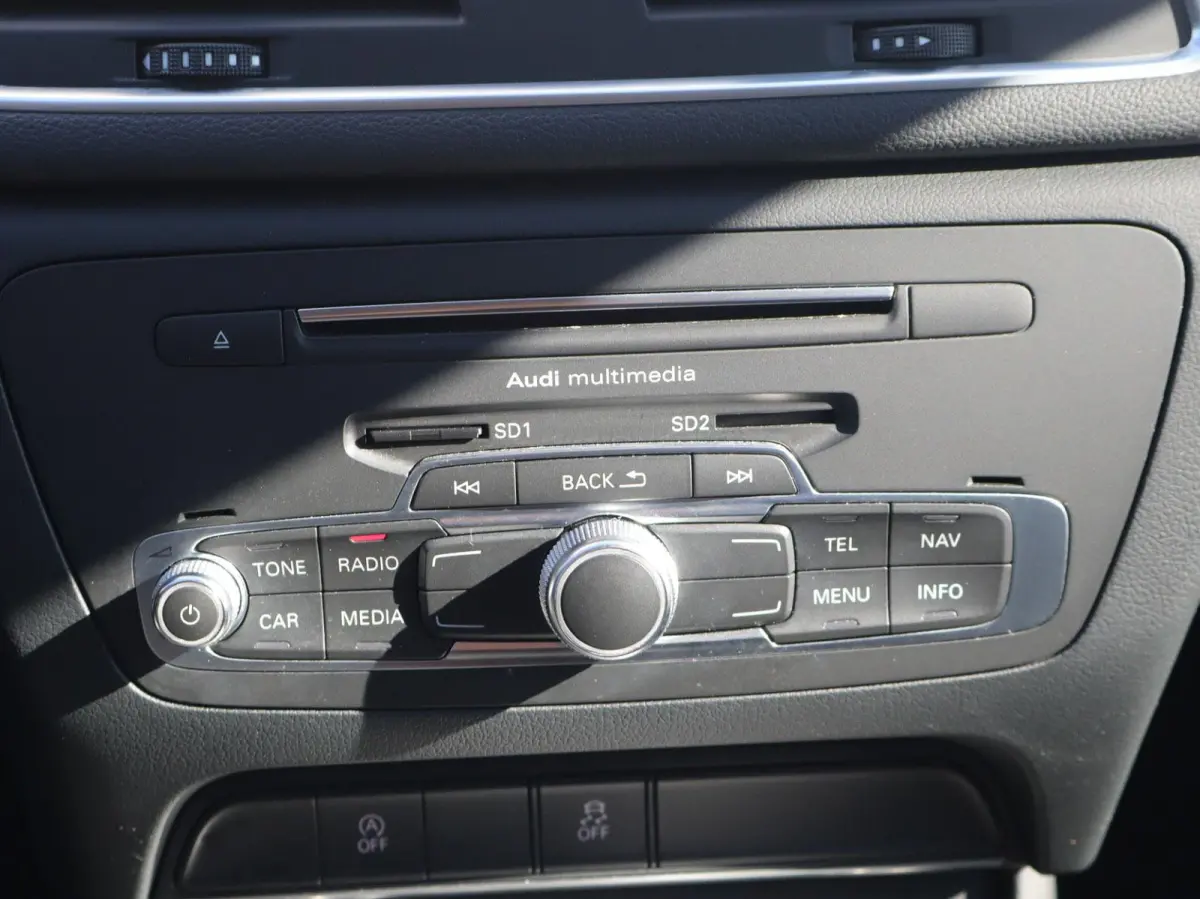 1.4 TFSI 150pk S-tronic CoD Advance Sport | Navigatie | 18" Velgen | Stoelverwarming | S-Line |  Electronic Climate Controle
