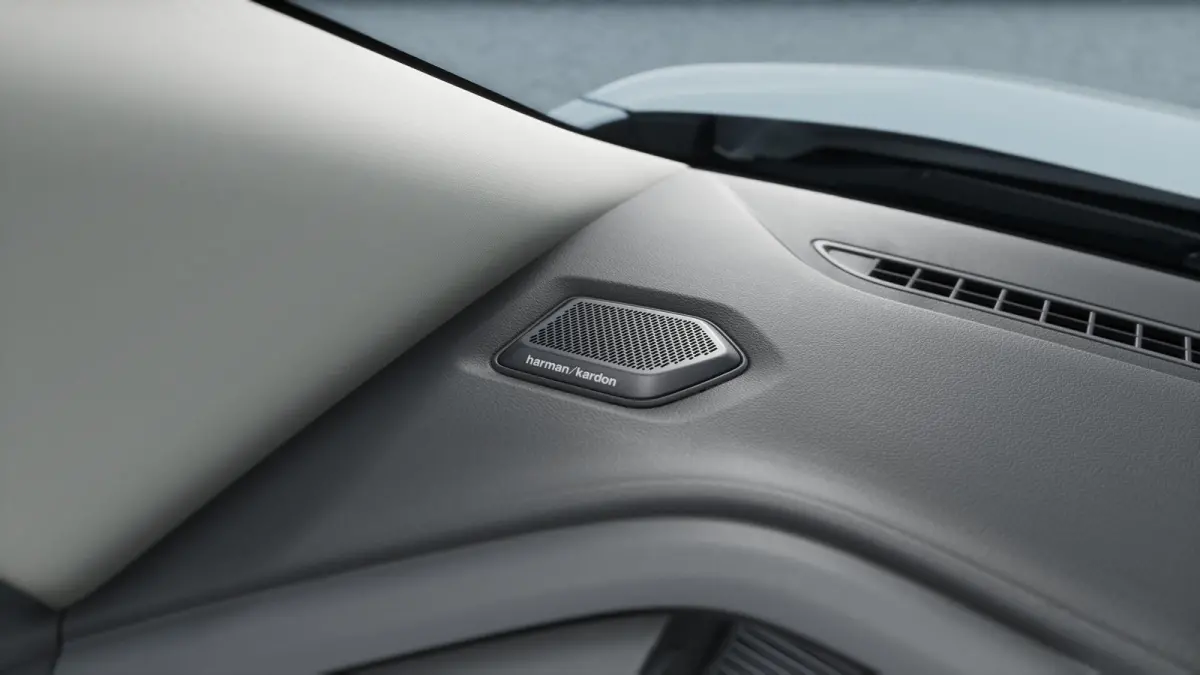 2.5 eHybrid 233pk AUT L2H1 30 Style | Harman Kardon Audio | Trekhaak