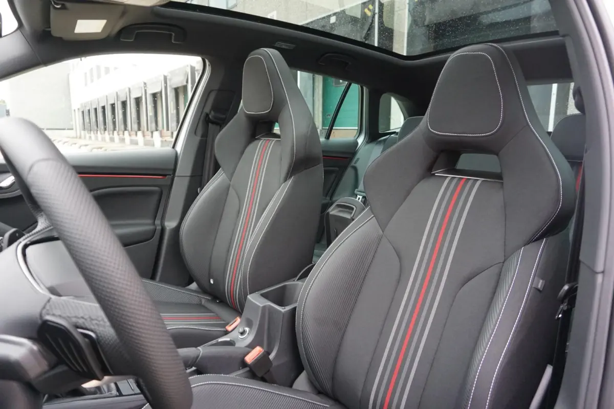 1.0 TSI 115pk DSG Monte Carlo | Trekhaak | Panoramadak