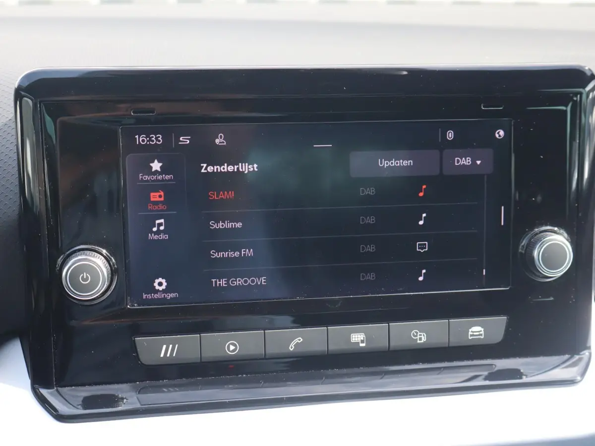 1.0 EcoTSI 95pk FR | Apple Carplay/Android Auto | Parkeersensoren