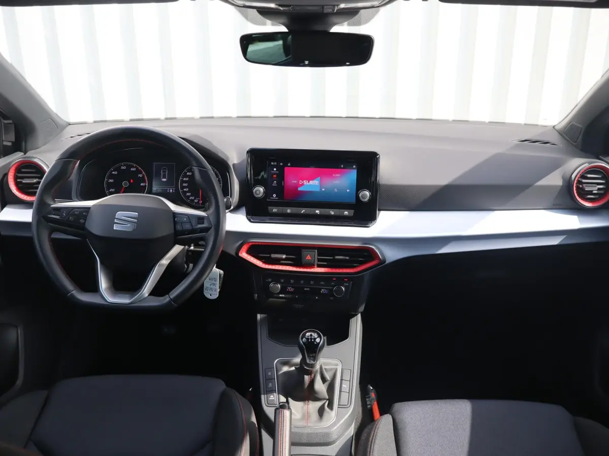 1.0 EcoTSI 95pk FR | Apple Carplay/Android Auto | Parkeersensoren