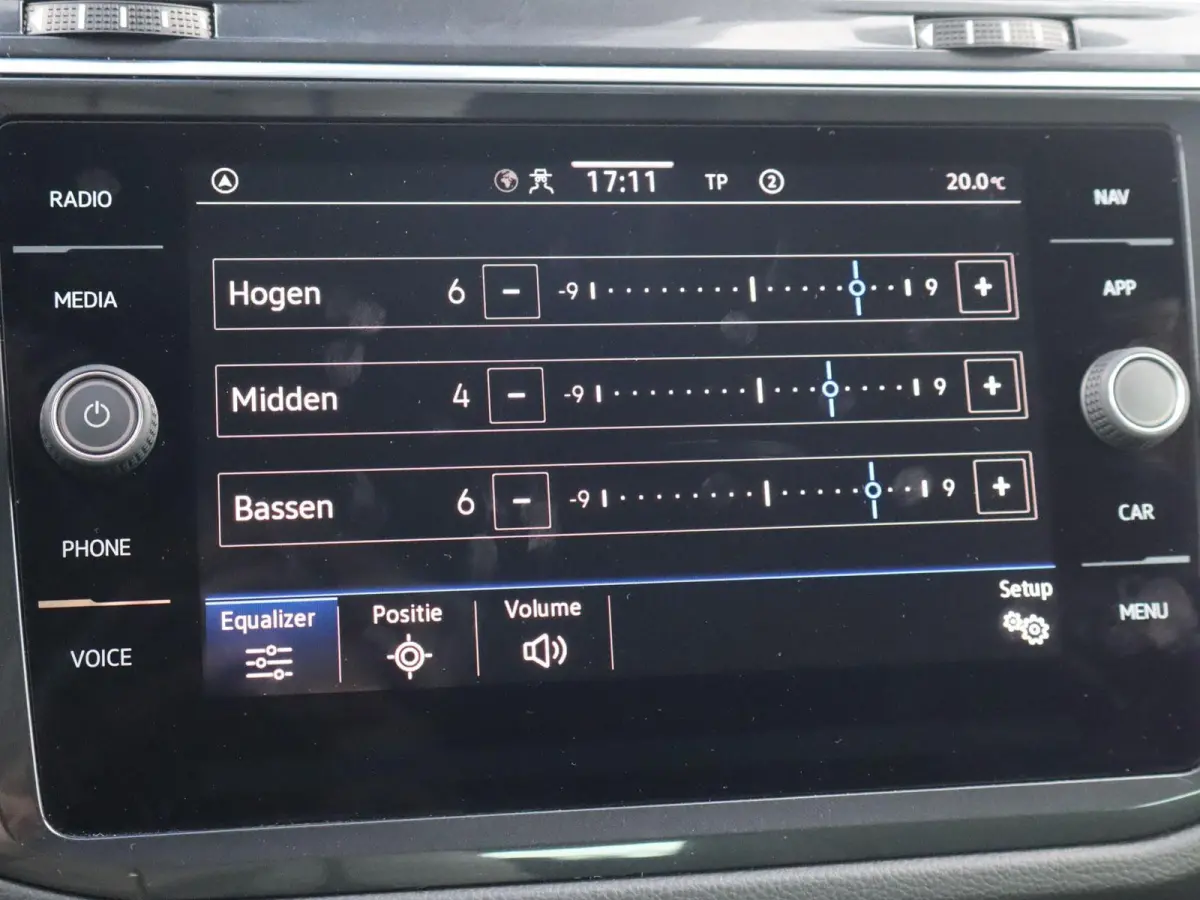 1.4 TSI eHybrid 245pk Life Edition | SoH 90% | Trekhaak Wegklapbaar | All Season Banden | Extra Getint Glas | 18" Velgen | Apple Carplay