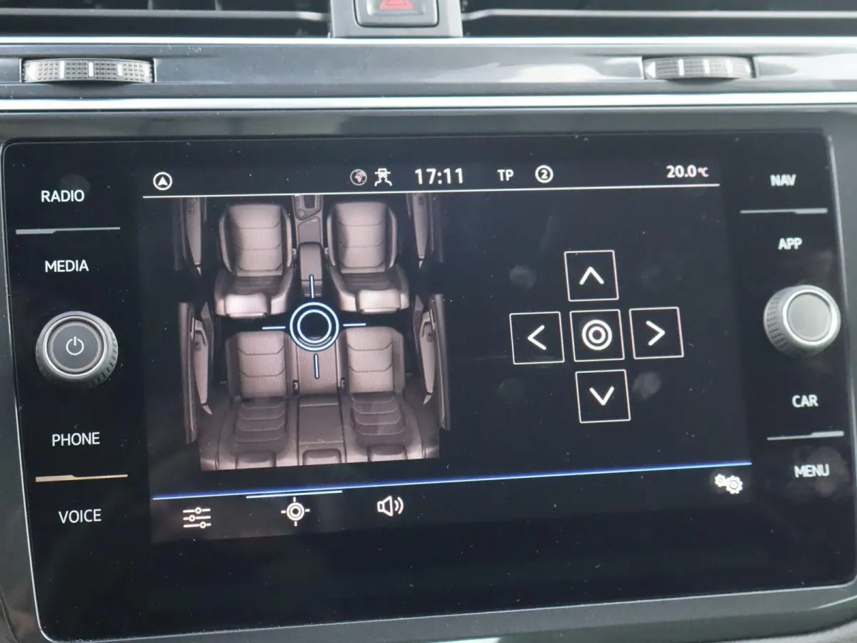 1.4 TSI eHybrid 245pk Life Edition | SoH 90% | Trekhaak Wegklapbaar | All Season Banden | Extra Getint Glas | 18" Velgen | Apple Carplay