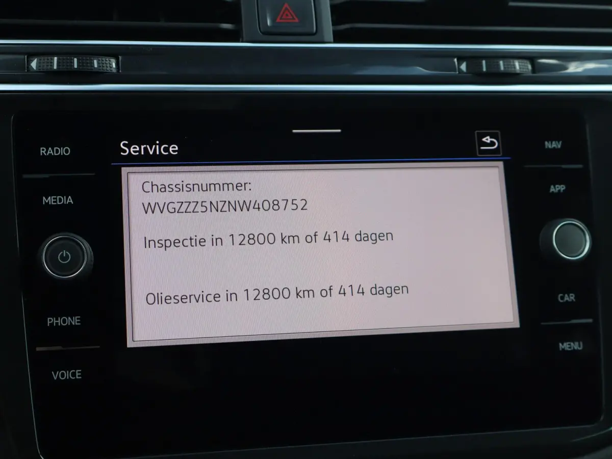 1.4 TSI eHybrid 245pk Life Edition | SoH 90% | Trekhaak Wegklapbaar | All Season Banden | Extra Getint Glas | 18" Velgen | Apple Carplay