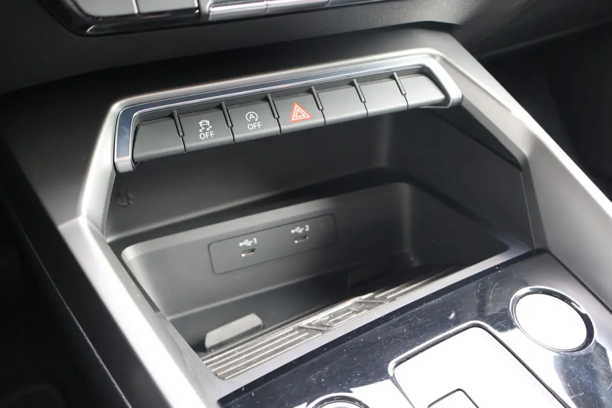 30 TFSI 110pk S-tronic Advanced Edition | Navi | Adaptief Cruise | Apple/Android carplay | PDC