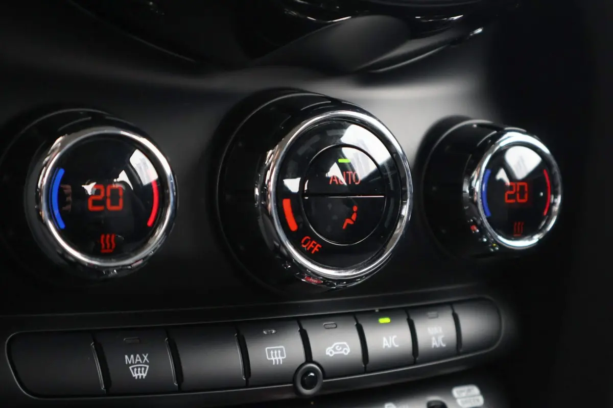 1.5 136pk AUT Cooper Camden Edition | Navigatie | PDC | Cruise Control | Climate Control