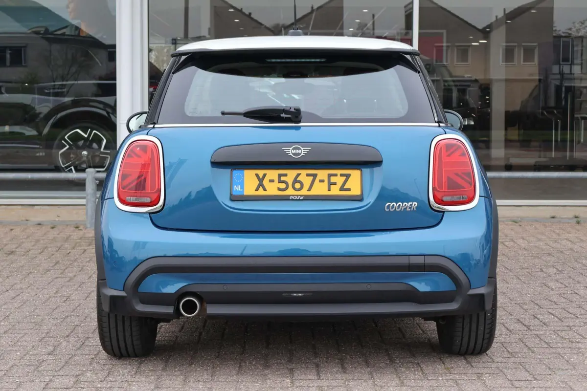 1.5 136pk AUT Cooper Camden Edition | Navigatie | PDC | Cruise Control | Climate Control