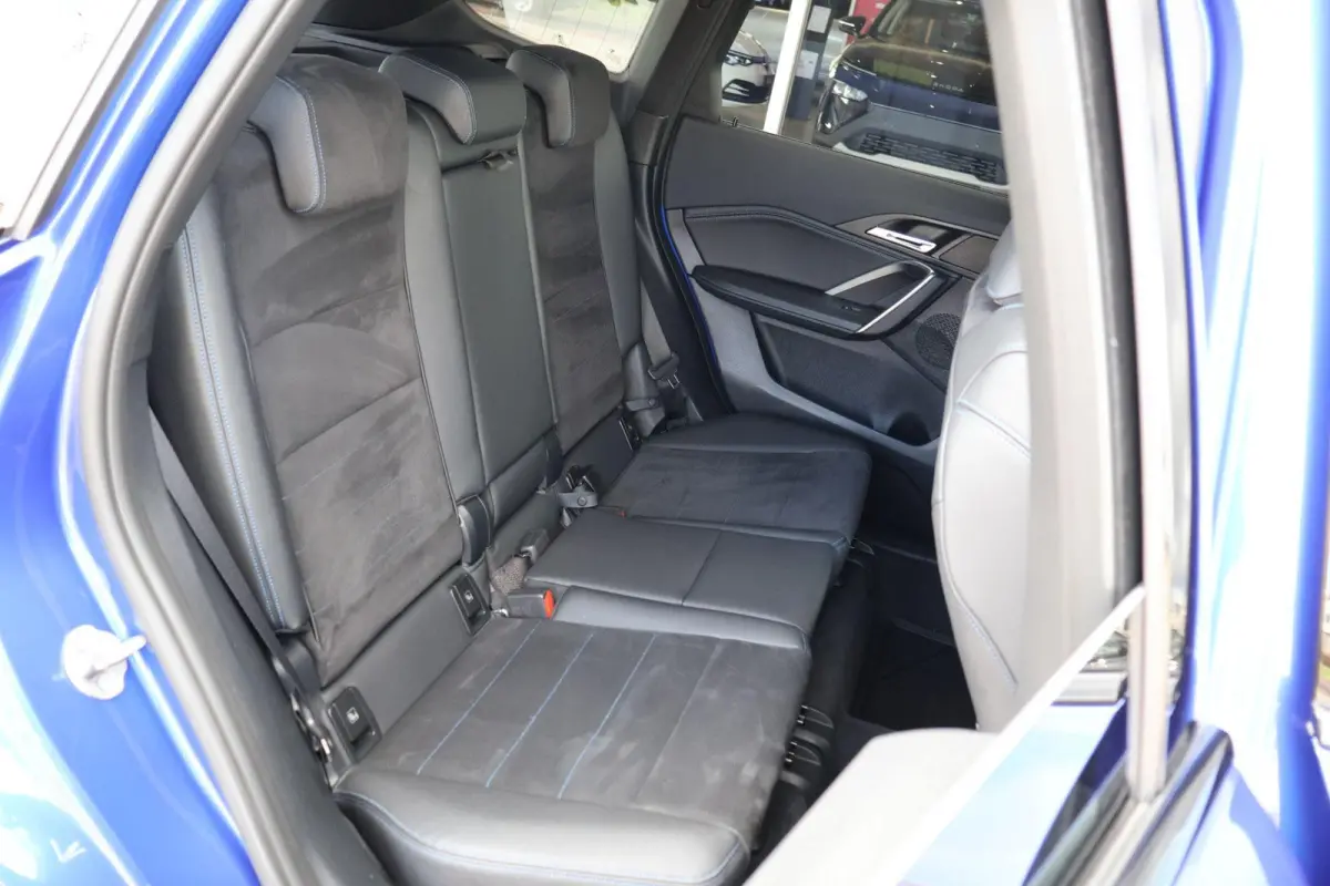sDrive18i 136pk AUT High Executive M-Sport | Trekhaak | Navigatie | Camera | Elektrische Achterklep