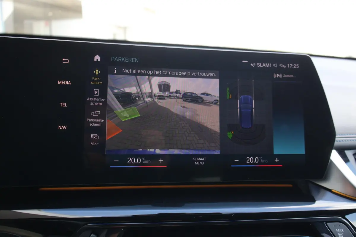 sDrive18i 136pk AUT High Executive M-Sport | Trekhaak | Navigatie | Camera | Elektrische Achterklep