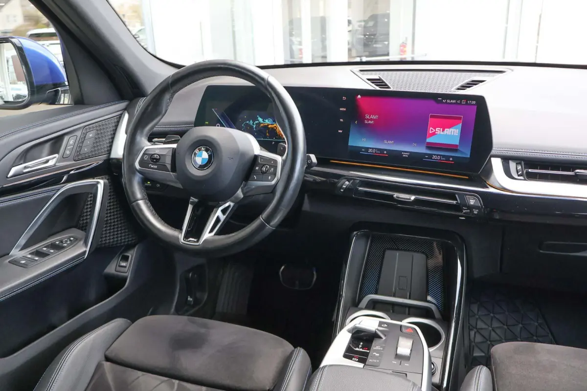 sDrive18i 136pk AUT High Executive M-Sport | Trekhaak | Navigatie | Camera | Elektrische Achterklep