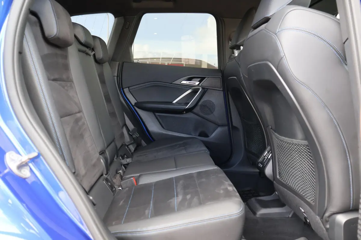 sDrive18i 136pk AUT High Executive M-Sport | Trekhaak | Navigatie | Camera | Elektrische Achterklep