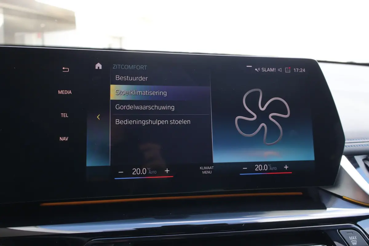 sDrive18i 136pk AUT High Executive M-Sport | Trekhaak | Navigatie | Camera | Elektrische Achterklep