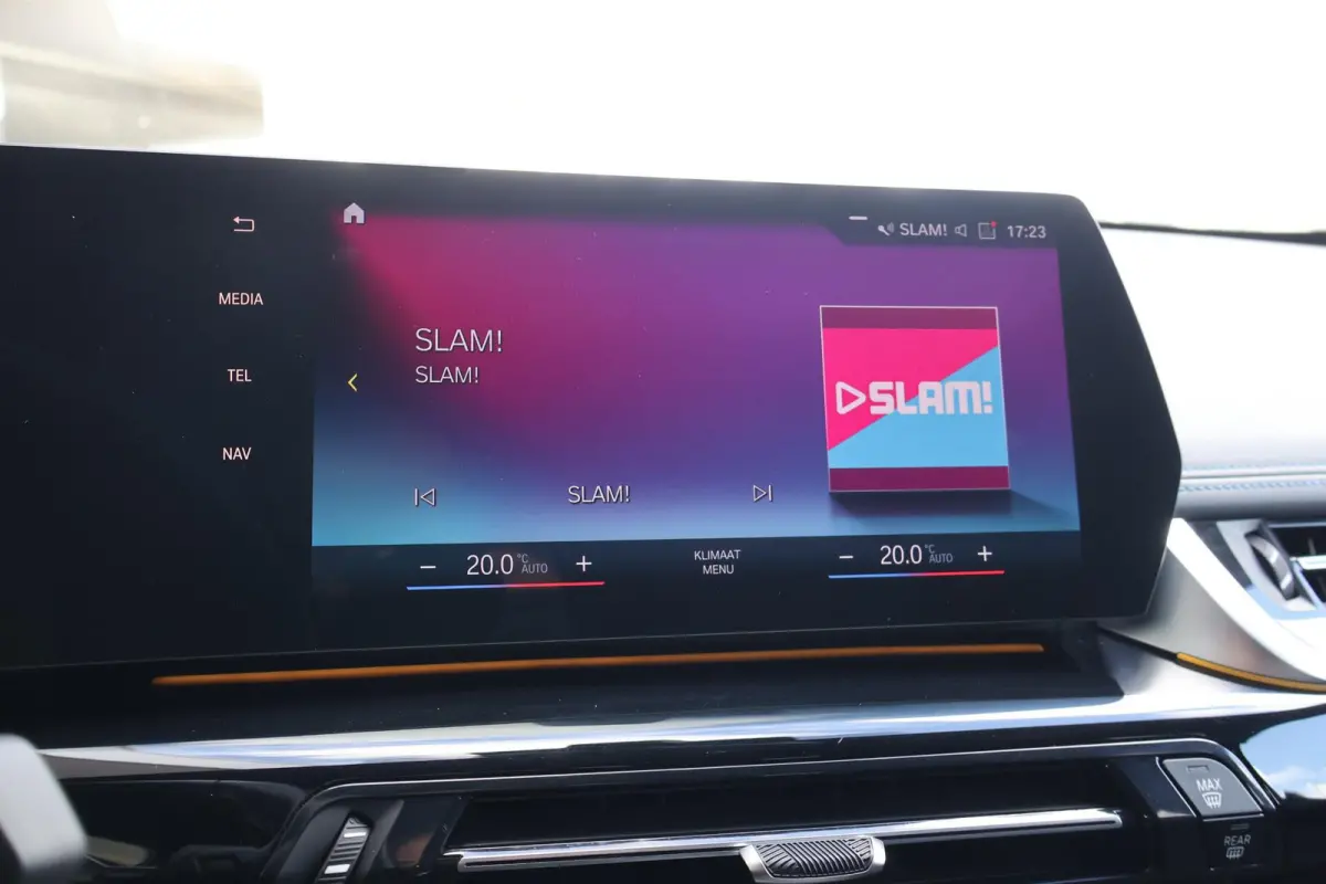 sDrive18i 136pk AUT High Executive M-Sport | Trekhaak | Navigatie | Camera | Elektrische Achterklep
