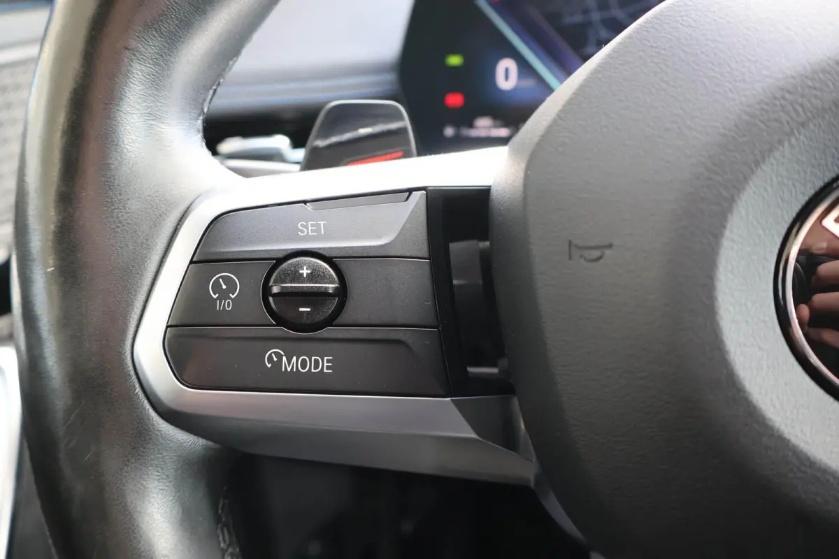 sDrive18i 136pk AUT High Executive M-Sport | Trekhaak | Navigatie | Camera | Elektrische Achterklep