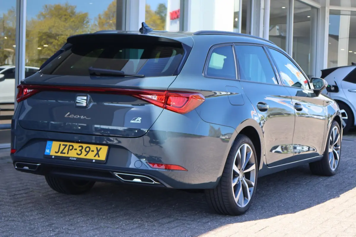 1.5 TSI 204pk e-Hybrid FR Business | Trekhaak Wegklapbaar | Stoelverwarming