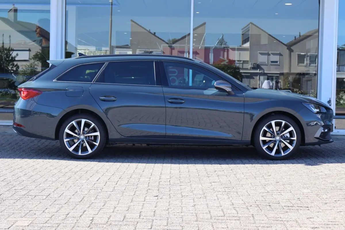 1.5 TSI 204pk e-Hybrid FR Business | Trekhaak Wegklapbaar | Stoelverwarming
