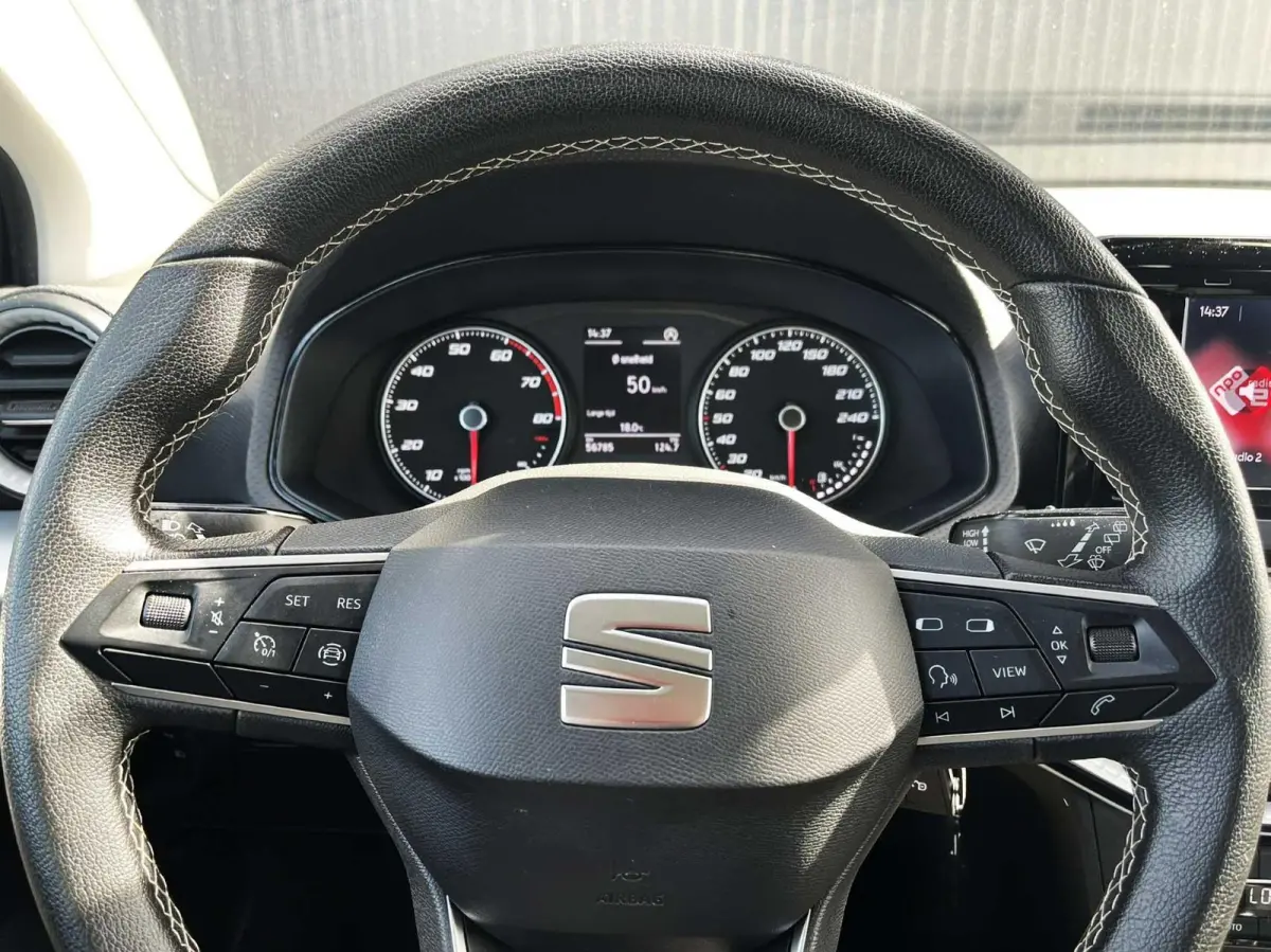 1.0 EcoTSI 95pk Style | Full Link | Climatronic | Cruise Control